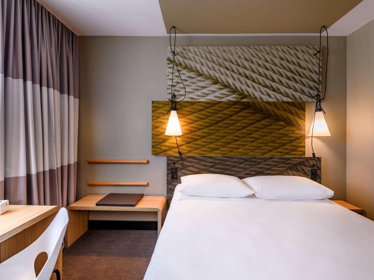 Ibis Regensburg Zentrum Exterior foto